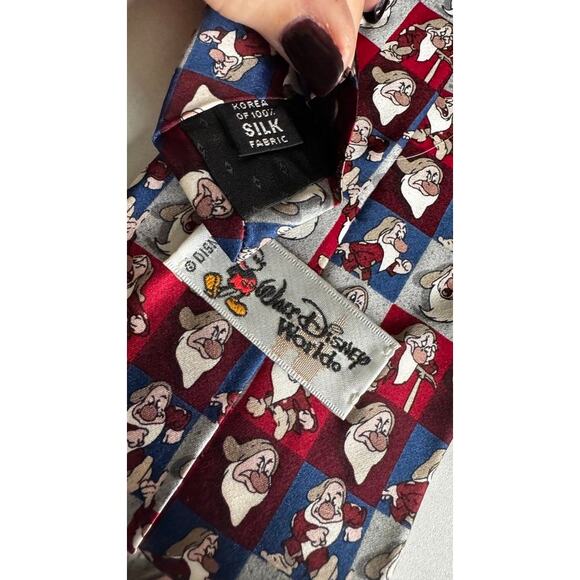Disney Grumpy Tie – 100% Silk Vintage Walt Disney World Necktie - Picture 7 of 10